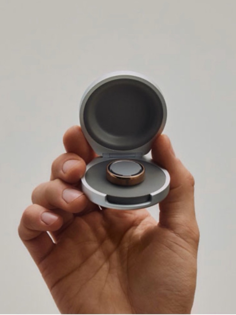 Oura Ring Travel Charging Case Size 8